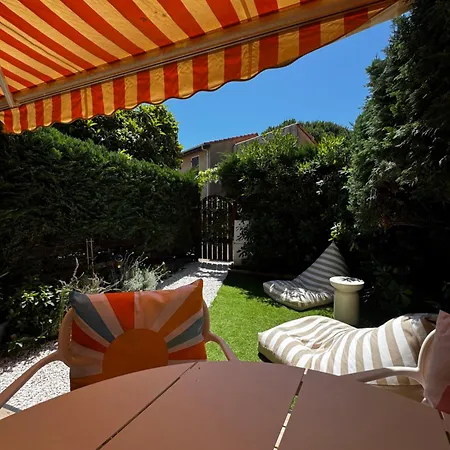 Avec Jardin&parking Privés - Port De *