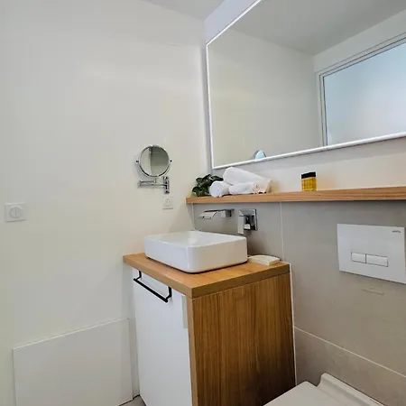 Avec Jardin&parking Privés - Port De Appartamento